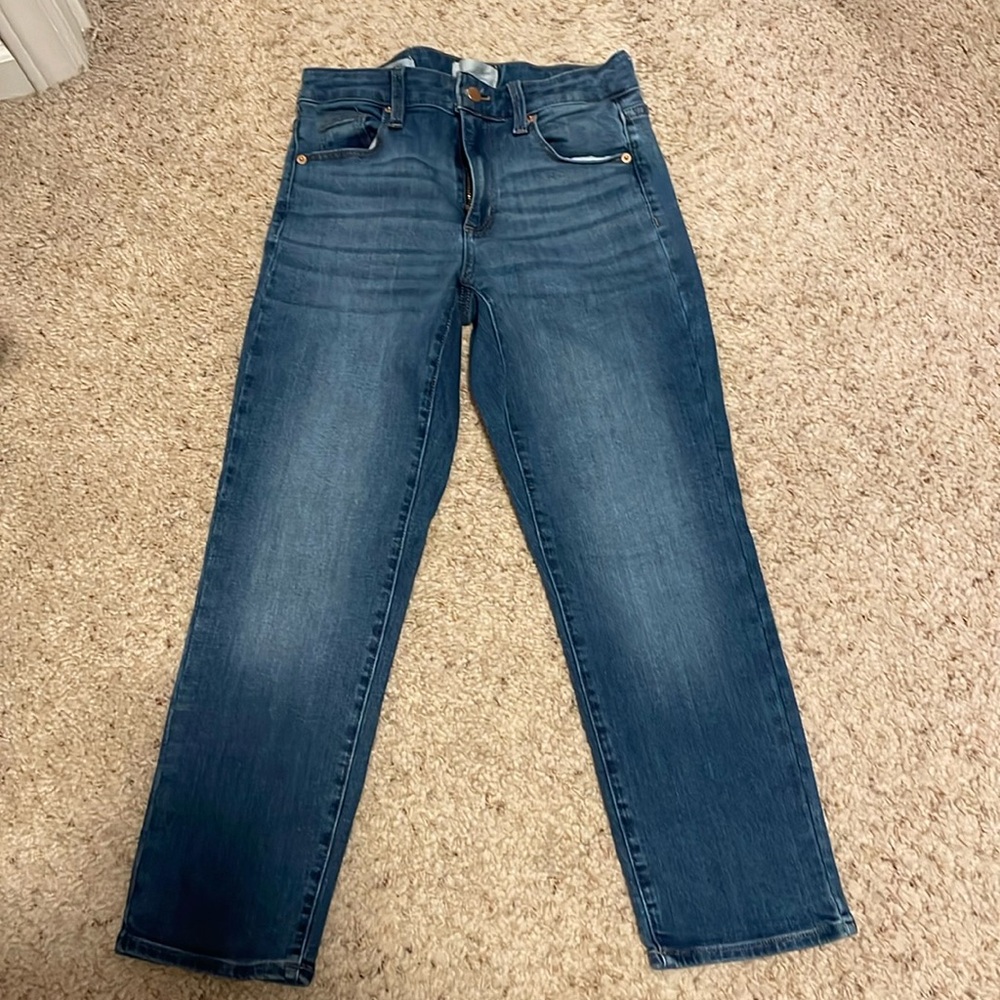 Straight leg capri jeans